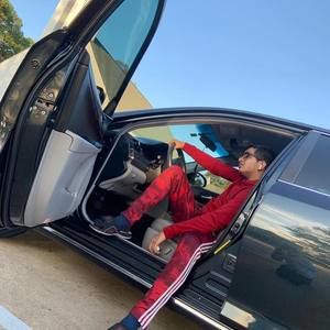 Meet your Posher, Bhatti